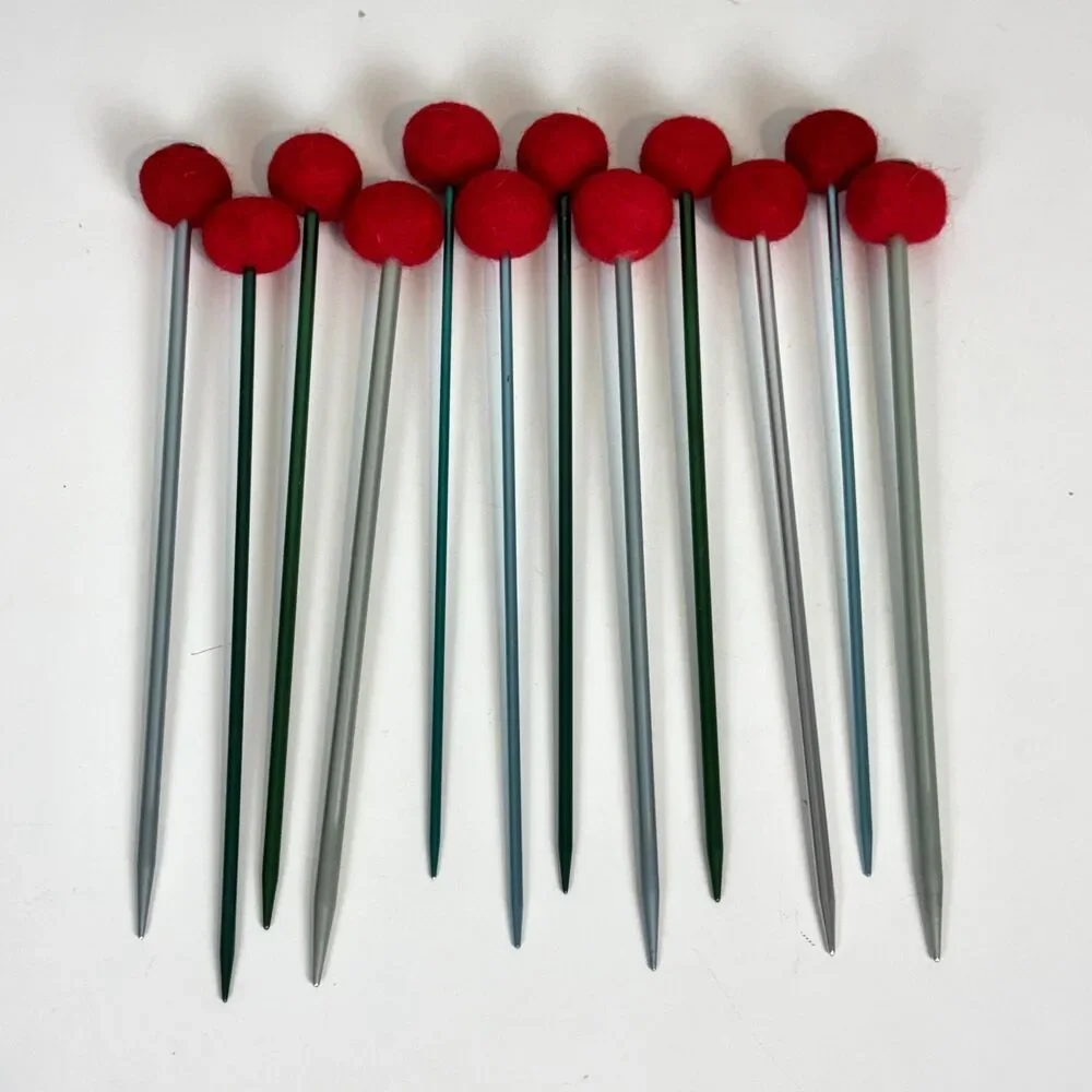 12 Handmade Felted Flowers Knitting Needle Craft Red 10”